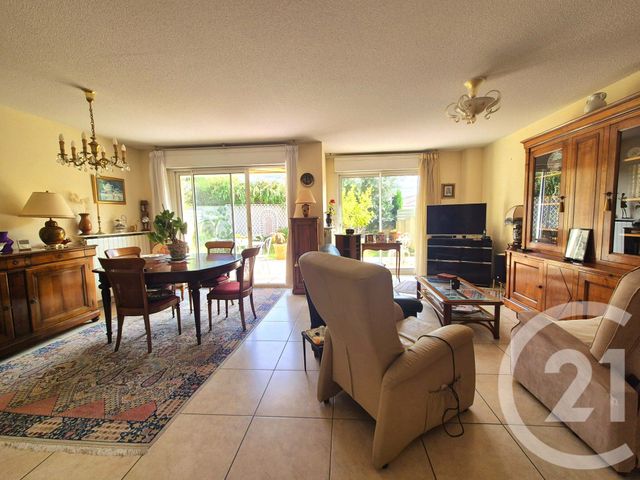 Afficher la photo en grand Appartement F4 à vendre - 4 pièces - 107.0 m2 - PERPIGNAN - 66 - LANGUEDOC-ROUSSILLON - Century 21 Côté Sud Immo