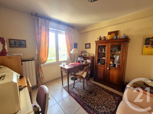 Afficher la photo en grand Appartement F4 à vendre - 4 pièces - 107.0 m2 - PERPIGNAN - 66 - LANGUEDOC-ROUSSILLON - Century 21 Côté Sud Immo