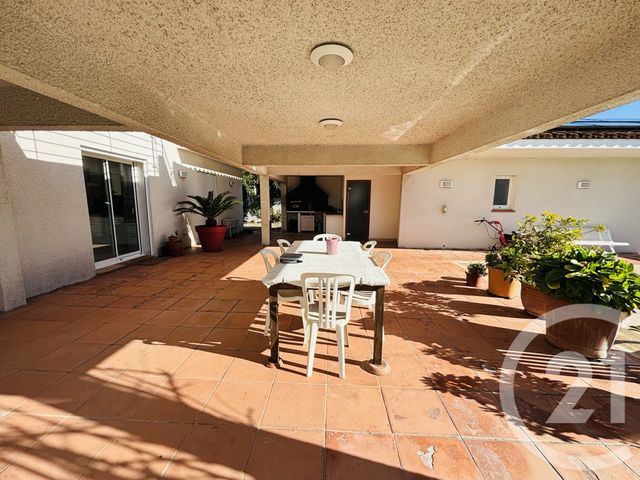 maison à vendre - 6 pièces - 219.4 m2 - PERPIGNAN - 66 - LANGUEDOC-ROUSSILLON - Century 21 Côté Sud Immo