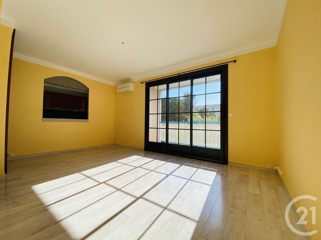 Appartement F3 à vendre - 3 pièces - 67.68 m2 - PERPIGNAN - 66 - LANGUEDOC-ROUSSILLON - Century 21 Côté Sud Immo