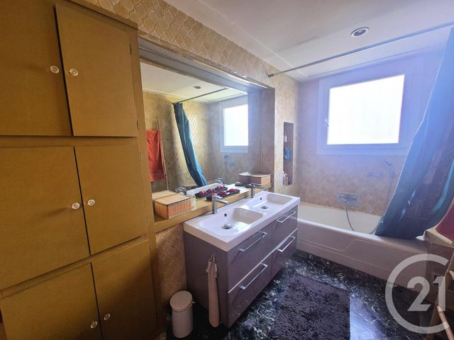 Afficher la photo en grand maison à vendre - 7 pièces - 228.35 m2 - PERPIGNAN - 66 - LANGUEDOC-ROUSSILLON - Century 21 Côté Sud Immo