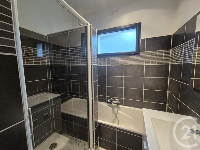 Appartement F3 à vendre - 3 pièces - 82.0 m2 - PERPIGNAN - 66 - LANGUEDOC-ROUSSILLON - Century 21 Côté Sud Immo