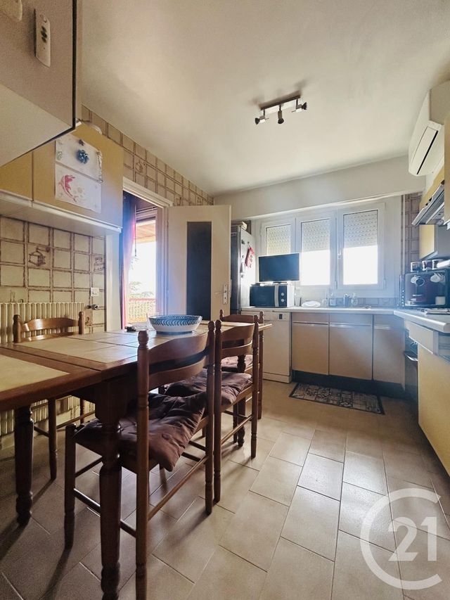 Afficher la photo en grand Appartement F4 à vendre - 4 pièces - 134.86 m2 - PERPIGNAN - 66 - LANGUEDOC-ROUSSILLON - Century 21 Côté Sud Immo