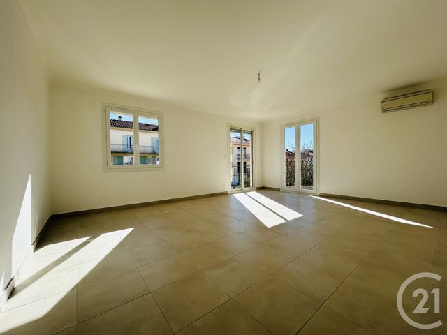 Appartement F4 à vendre - 4 pièces - 100.13 m2 - PERPIGNAN - 66 - LANGUEDOC-ROUSSILLON - Century 21 Côté Sud Immo