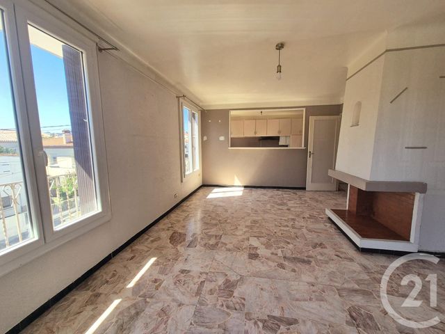 Afficher la photo en grand Appartement F3 à vendre - 3 pièces - 83.7 m2 - PERPIGNAN - 66 - LANGUEDOC-ROUSSILLON - Century 21 Côté Sud Immo