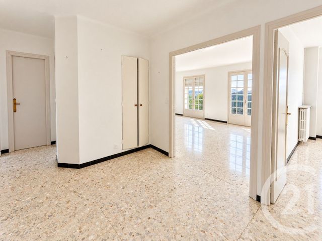 Appartement F4 à vendre - 4 pièces - 95.17 m2 - PERPIGNAN - 66 - LANGUEDOC-ROUSSILLON - Century 21 Côté Sud Immo