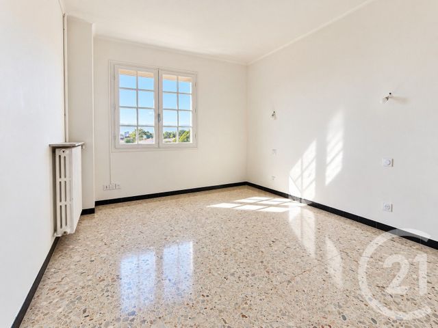 Appartement F4 à vendre - 4 pièces - 95.17 m2 - PERPIGNAN - 66 - LANGUEDOC-ROUSSILLON - Century 21 Côté Sud Immo