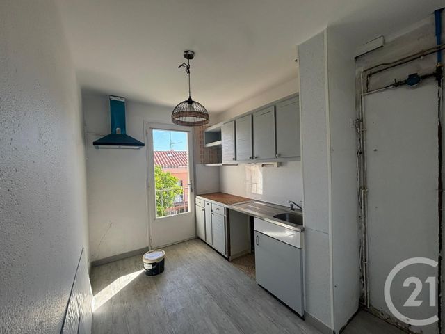Afficher la photo en grand Appartement F4 à vendre - 4 pièces - 68.44 m2 - PERPIGNAN - 66 - LANGUEDOC-ROUSSILLON - Century 21 Côté Sud Immo