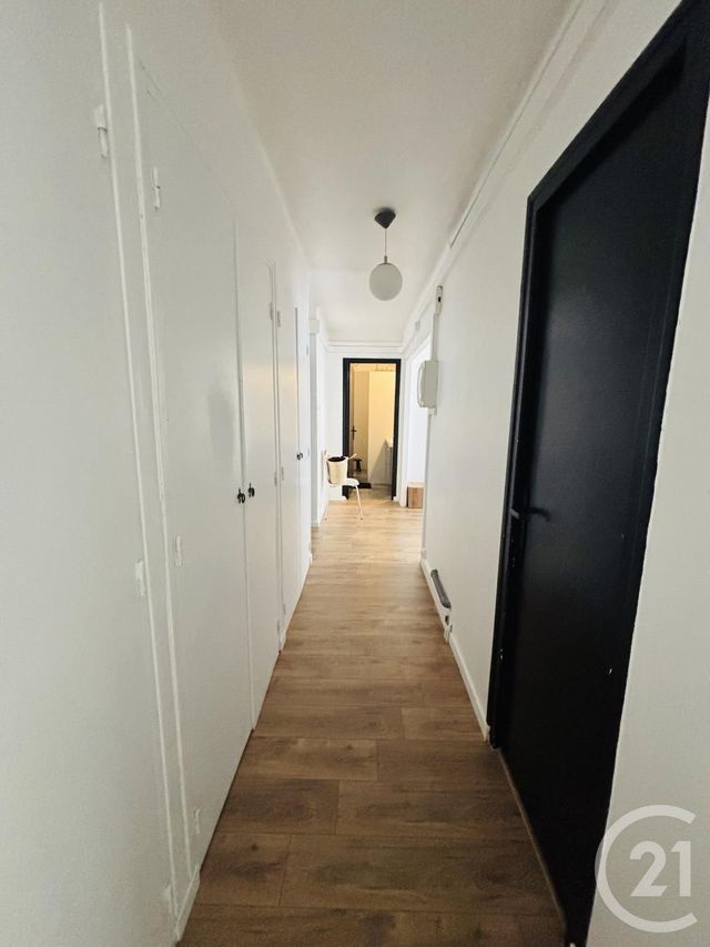 Afficher la photo en grand Appartement F2 à vendre - 2 pièces - 46.3 m2 - PERPIGNAN - 66 - LANGUEDOC-ROUSSILLON - Century 21 Côté Sud Immo