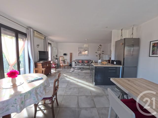 Appartement F3 à vendre - 3 pièces - 82.0 m2 - PERPIGNAN - 66 - LANGUEDOC-ROUSSILLON - Century 21 Côté Sud Immo