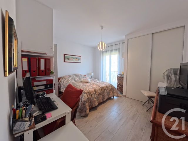 Appartement F3 à vendre - 3 pièces - 82.0 m2 - PERPIGNAN - 66 - LANGUEDOC-ROUSSILLON - Century 21 Côté Sud Immo