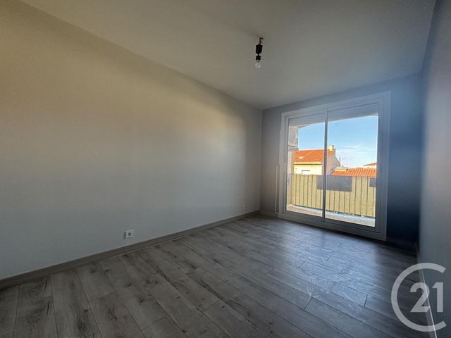 Afficher la photo en grand Appartement F5 à vendre - 5 pièces - 76.39 m2 - PERPIGNAN - 66 - LANGUEDOC-ROUSSILLON - Century 21 Côté Sud Immo