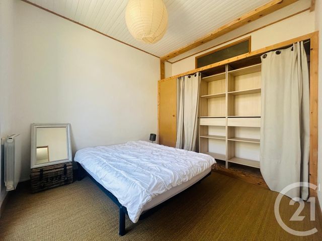 Afficher la photo en grand Appartement T2 à vendre - 2 pièces - 32.0 m2 - PERPIGNAN - 66 - LANGUEDOC-ROUSSILLON - Century 21 Côté Sud Immo
