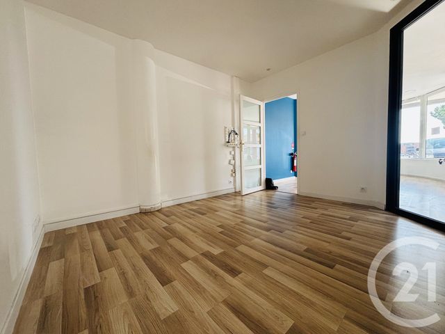 Afficher la photo en grand Appartement F4 à louer - 4 pièces - 116.32 m2 - CABESTANY - 66 - LANGUEDOC-ROUSSILLON - Century 21 Côté Sud Immo