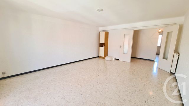 Afficher la photo en grand Appartement F3 à vendre - 3 pièces - 79.4 m2 - PERPIGNAN - 66 - LANGUEDOC-ROUSSILLON - Century 21 Côté Sud Immo