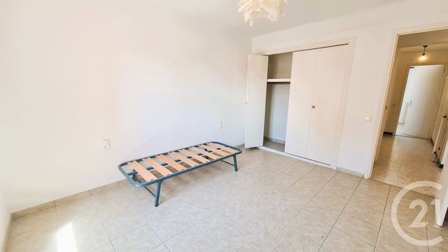 Afficher la photo en grand Appartement F3 à vendre - 3 pièces - 79.4 m2 - PERPIGNAN - 66 - LANGUEDOC-ROUSSILLON - Century 21 Côté Sud Immo