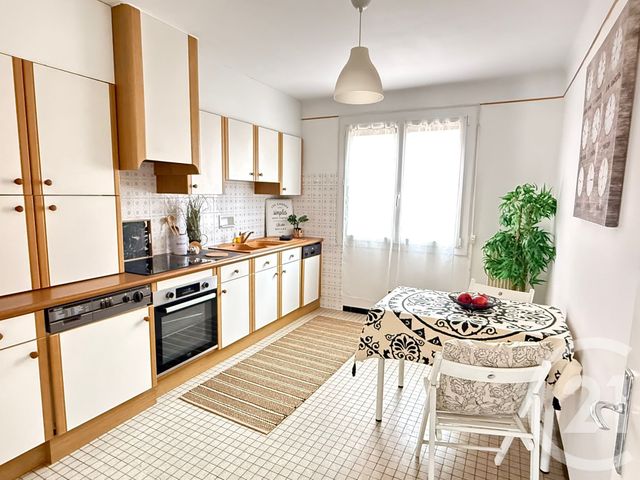 Appartement F3 à vendre - 3 pièces - 79.4 m2 - PERPIGNAN - 66 - LANGUEDOC-ROUSSILLON - Century 21 Côté Sud Immo