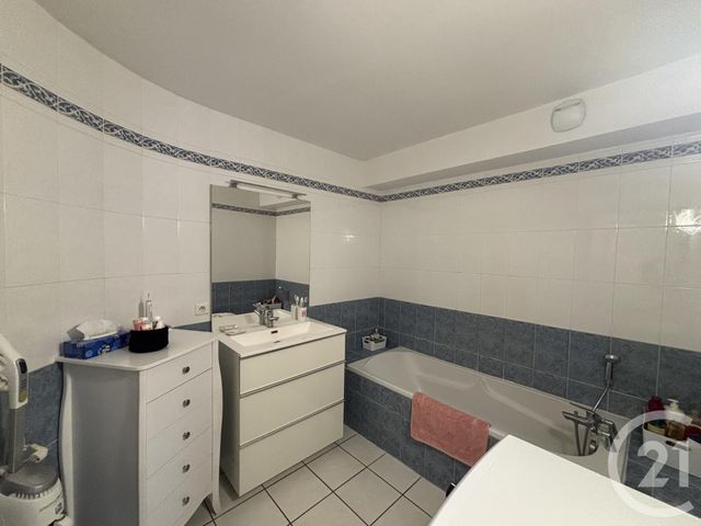 Afficher la photo en grand Appartement T3 à vendre - 3 pièces - 71.16 m2 - PERPIGNAN - 66 - LANGUEDOC-ROUSSILLON - Century 21 Côté Sud Immo