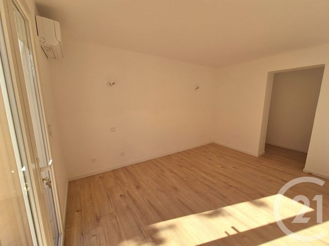 Appartement F4 à vendre - 4 pièces - 84.0 m2 - PERPIGNAN - 66 - LANGUEDOC-ROUSSILLON - Century 21 Côté Sud Immo