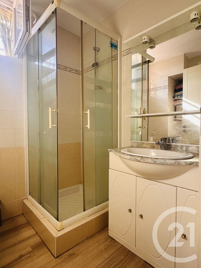Appartement F2 à vendre - 2 pièces - 32.18 m2 - PERPIGNAN - 66 - LANGUEDOC-ROUSSILLON - Century 21 Côté Sud Immo