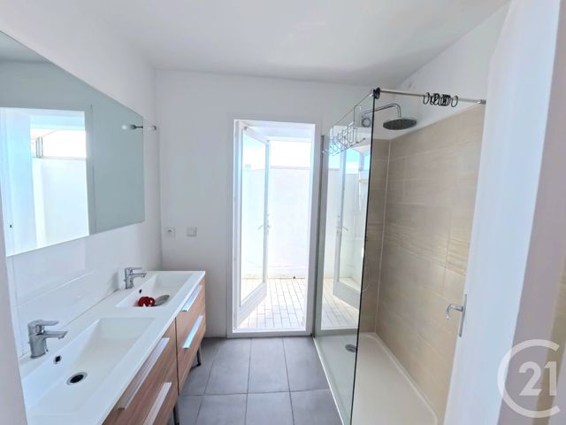 Appartement F3 à vendre - 3 pièces - 67.0 m2 - PERPIGNAN - 66 - LANGUEDOC-ROUSSILLON - Century 21 Côté Sud Immo