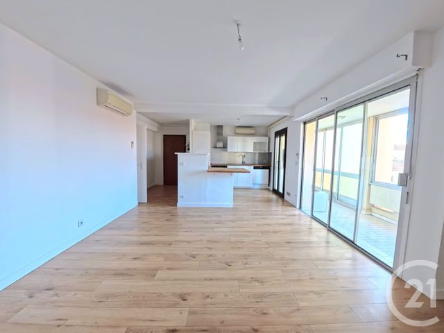 Appartement F3 à vendre - 3 pièces - 67.0 m2 - PERPIGNAN - 66 - LANGUEDOC-ROUSSILLON - Century 21 Côté Sud Immo
