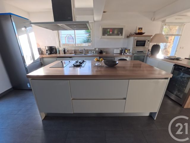 maison à vendre - 4 pièces - 140.0 m2 - PERPIGNAN - 66 - LANGUEDOC-ROUSSILLON - Century 21 Côté Sud Immo