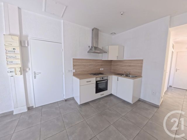 Appartement F3 bis à vendre - 4 pièces - 92.55 m2 - ELNE - 66 - LANGUEDOC-ROUSSILLON - Century 21 Côté Sud Immo