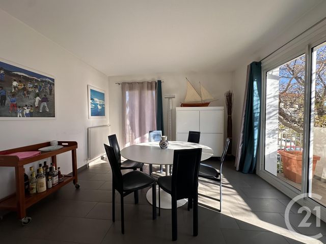 maison à vendre - 6 pièces - 165.0 m2 - PERPIGNAN - 66 - LANGUEDOC-ROUSSILLON - Century 21 Côté Sud Immo