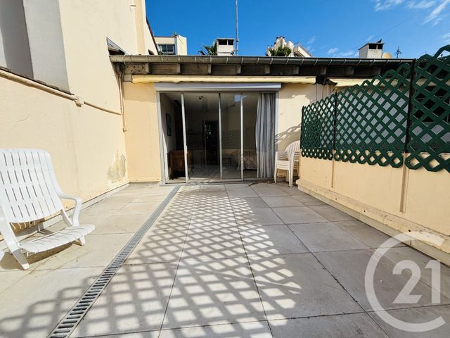 Appartement F5 à vendre - 5 pièces - 135.0 m2 - PERPIGNAN - 66 - LANGUEDOC-ROUSSILLON - Century 21 Côté Sud Immo