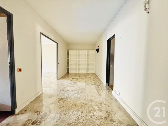 Appartement T3 à vendre - 4 pièces - 103.53 m2 - PERPIGNAN - 66 - LANGUEDOC-ROUSSILLON - Century 21 Côté Sud Immo