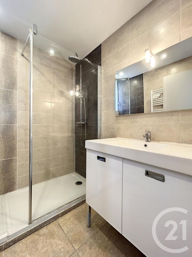 Appartement F4 à vendre - 4 pièces - 91.07 m2 - PERPIGNAN - 66 - LANGUEDOC-ROUSSILLON - Century 21 Côté Sud Immo