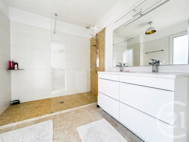 Appartement F4 à vendre - 4 pièces - 132.83 m2 - PERPIGNAN - 66 - LANGUEDOC-ROUSSILLON - Century 21 Côté Sud Immo