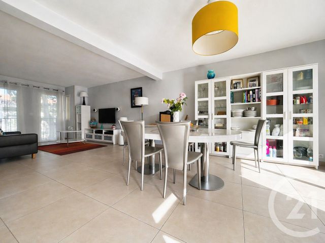 Appartement F4 à vendre - 4 pièces - 132.83 m2 - PERPIGNAN - 66 - LANGUEDOC-ROUSSILLON - Century 21 Côté Sud Immo