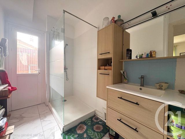 Appartement T3 à vendre - 3 pièces - 60.72 m2 - PERPIGNAN - 66 - LANGUEDOC-ROUSSILLON - Century 21 Côté Sud Immo