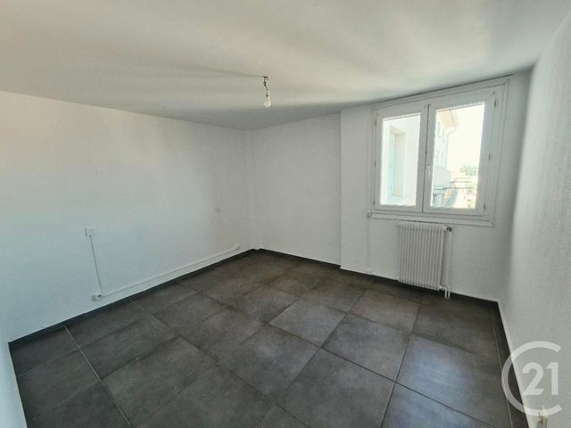 Appartement F3 à vendre - 3 pièces - 74.0 m2 - PERPIGNAN - 66 - LANGUEDOC-ROUSSILLON - Century 21 Côté Sud Immo
