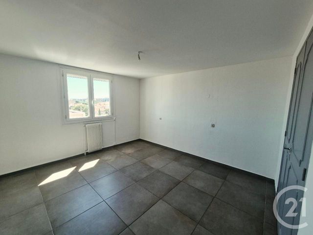 Appartement F3 à vendre - 3 pièces - 74.0 m2 - PERPIGNAN - 66 - LANGUEDOC-ROUSSILLON - Century 21 Côté Sud Immo