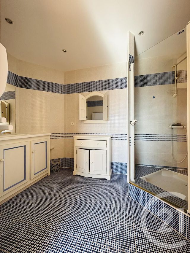 Appartement F4 à vendre - 4 pièces - 108.65 m2 - PERPIGNAN - 66 - LANGUEDOC-ROUSSILLON - Century 21 Côté Sud Immo