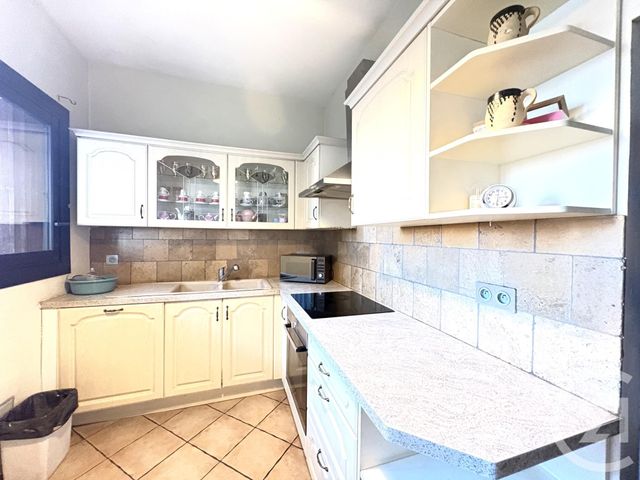 Appartement T4 à vendre - 5 pièces - 106.5 m2 - PERPIGNAN - 66 - LANGUEDOC-ROUSSILLON - Century 21 Côté Sud Immo