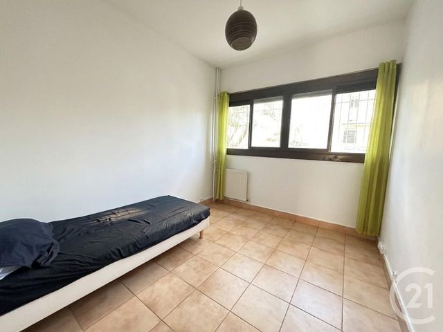 Appartement T4 à vendre - 5 pièces - 106.5 m2 - PERPIGNAN - 66 - LANGUEDOC-ROUSSILLON - Century 21 Côté Sud Immo
