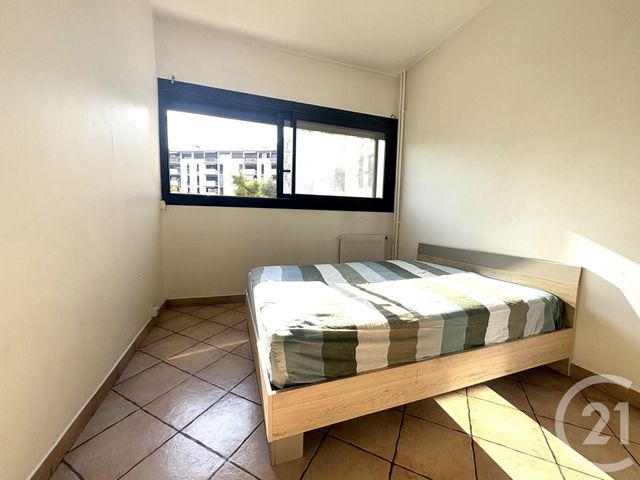 Appartement T4 à vendre - 5 pièces - 106.5 m2 - PERPIGNAN - 66 - LANGUEDOC-ROUSSILLON - Century 21 Côté Sud Immo