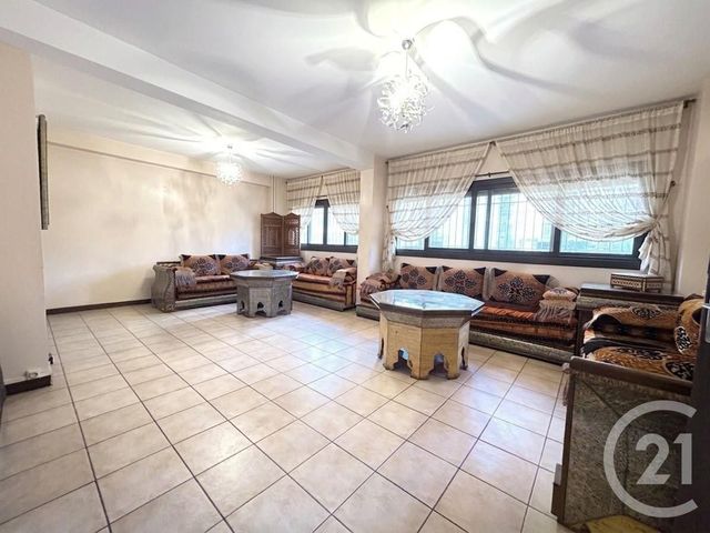 Appartement T4 à vendre - 5 pièces - 106.5 m2 - PERPIGNAN - 66 - LANGUEDOC-ROUSSILLON - Century 21 Côté Sud Immo