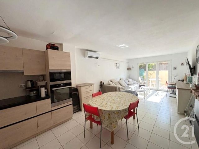 Appartement T3 à vendre - 3 pièces - 68.4 m2 - PERPIGNAN - 66 - LANGUEDOC-ROUSSILLON - Century 21 Côté Sud Immo