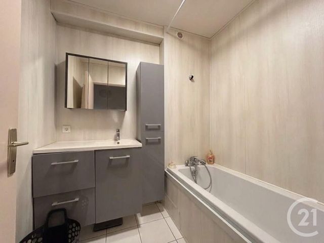 Appartement T3 à vendre - 3 pièces - 68.4 m2 - PERPIGNAN - 66 - LANGUEDOC-ROUSSILLON - Century 21 Côté Sud Immo