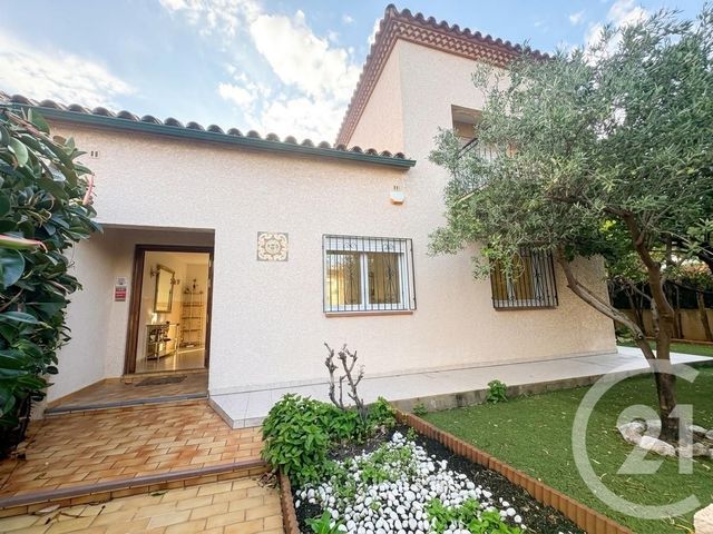 Maison 7 pièces 193 m² · à Perpignan · 192,8 m² · 450 000 €