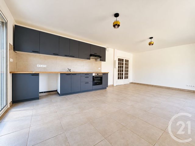 Appartement F4 à vendre - 4 pièces - 99.71 m2 - PERPIGNAN - 66 - LANGUEDOC-ROUSSILLON - Century 21 Côté Sud Immo